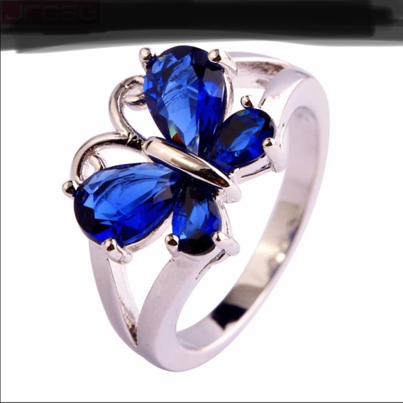 Butterfly🦋Women’s Ring - Picture 3 of 5